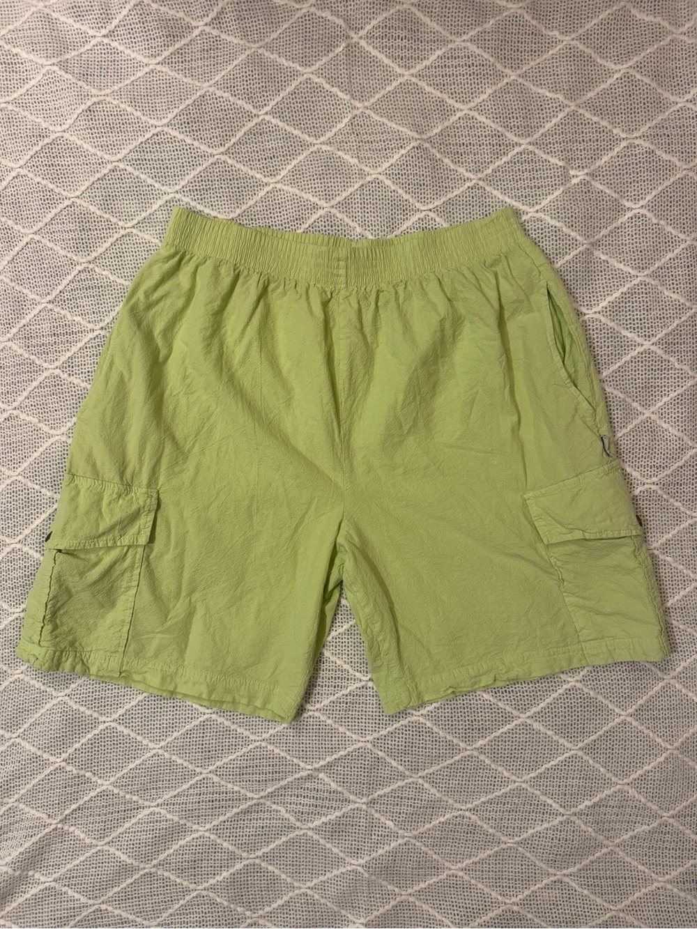 Ezze Wear Outdoor Unisex Vintage Lime Green Shorts | sz Large | Good Condition
